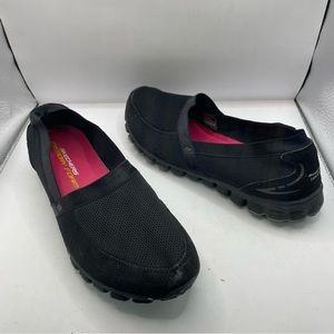 Skechers Lightweight Mesh Black on Black Memory Foam Women's Shoes 9.5